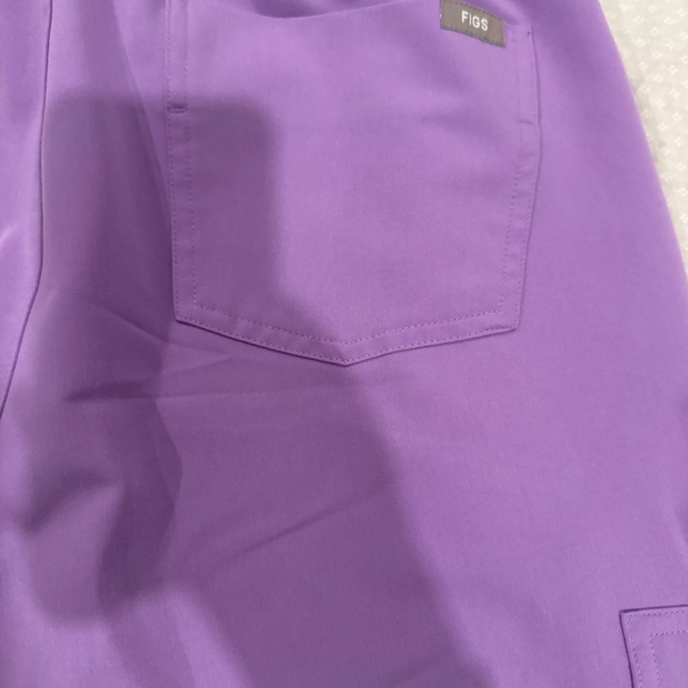 Figs zamora light purple Petite Large pants - Picture 8 of 16